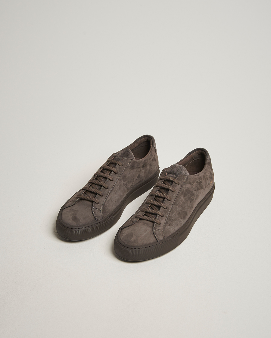 Heren | Sneakers | Common Projects | Original Achilles Nubuck Sneaker Charcoal