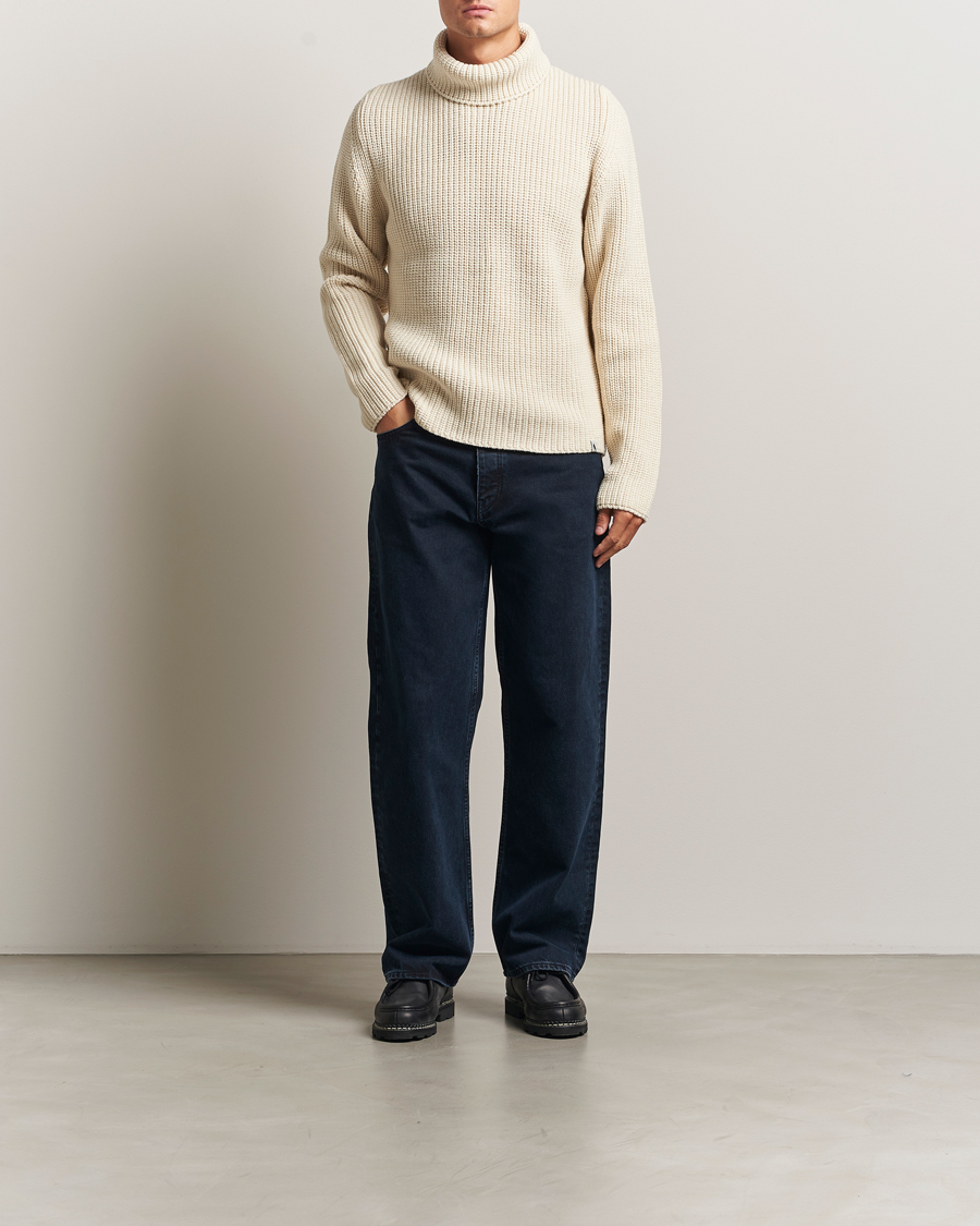 Heren | Truien | Peregrine | Wilkinson Knitted Merino Rollneck Ecru