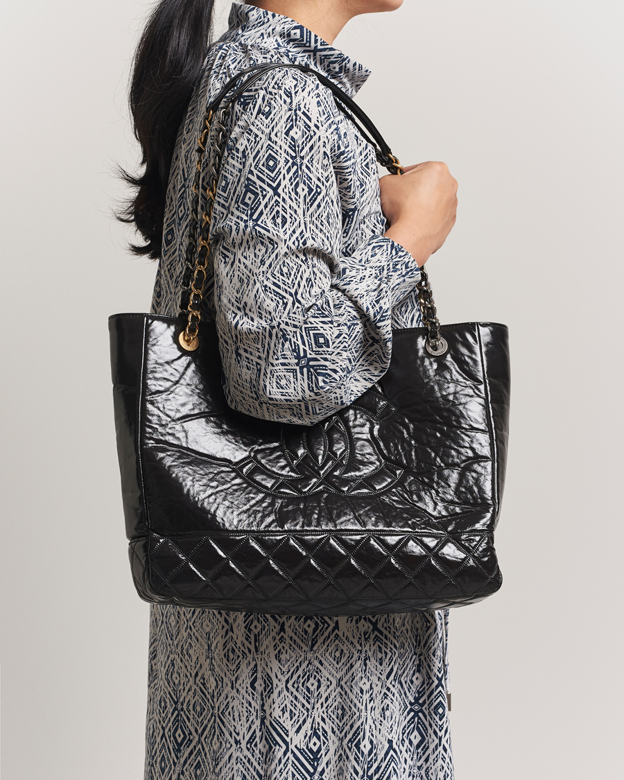 Heren | Gifts for Her | Chanel Pre-Owned | Chain Tote Bag Black