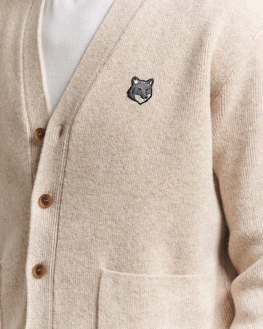 Heren | Truien | Maison Kitsuné | Grey Fox Head Milano Lambswool Cardigan Tan Beige