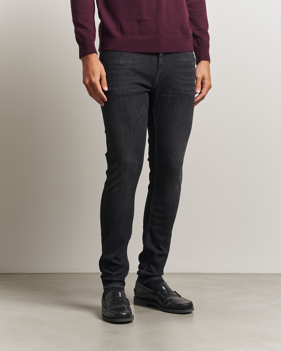 Heren | Jeans | Tiger of Sweden | Evolve Jeans Washed Black