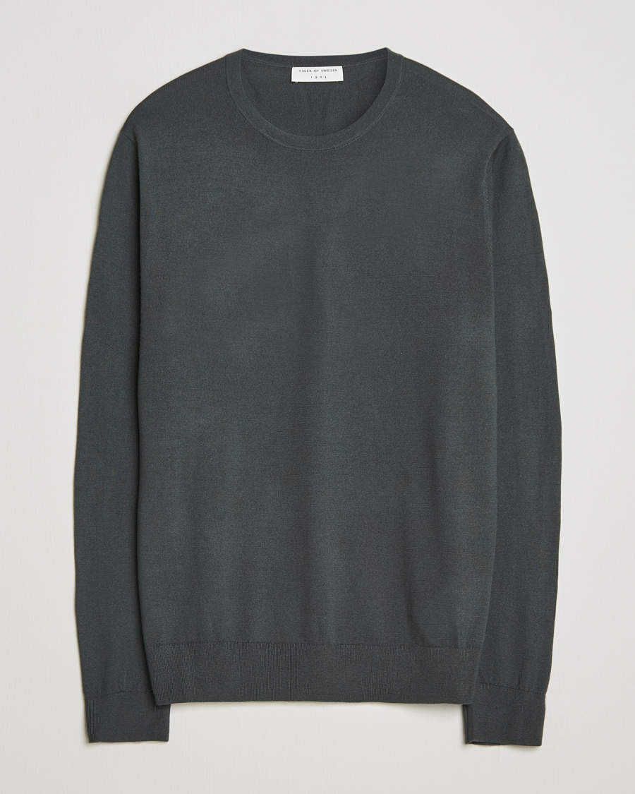 Heren | Truien | Tiger of Sweden | Connor Extra Fine Merino Crew Neck Pullover Midnight Green