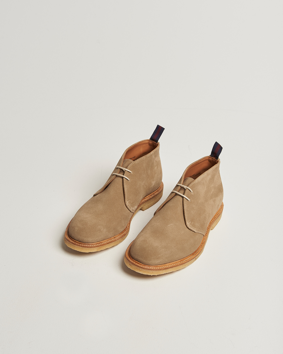 Heren | Laarzen | Sanders | Bertie Crepe Sole Suede Chukka Dirty Buck