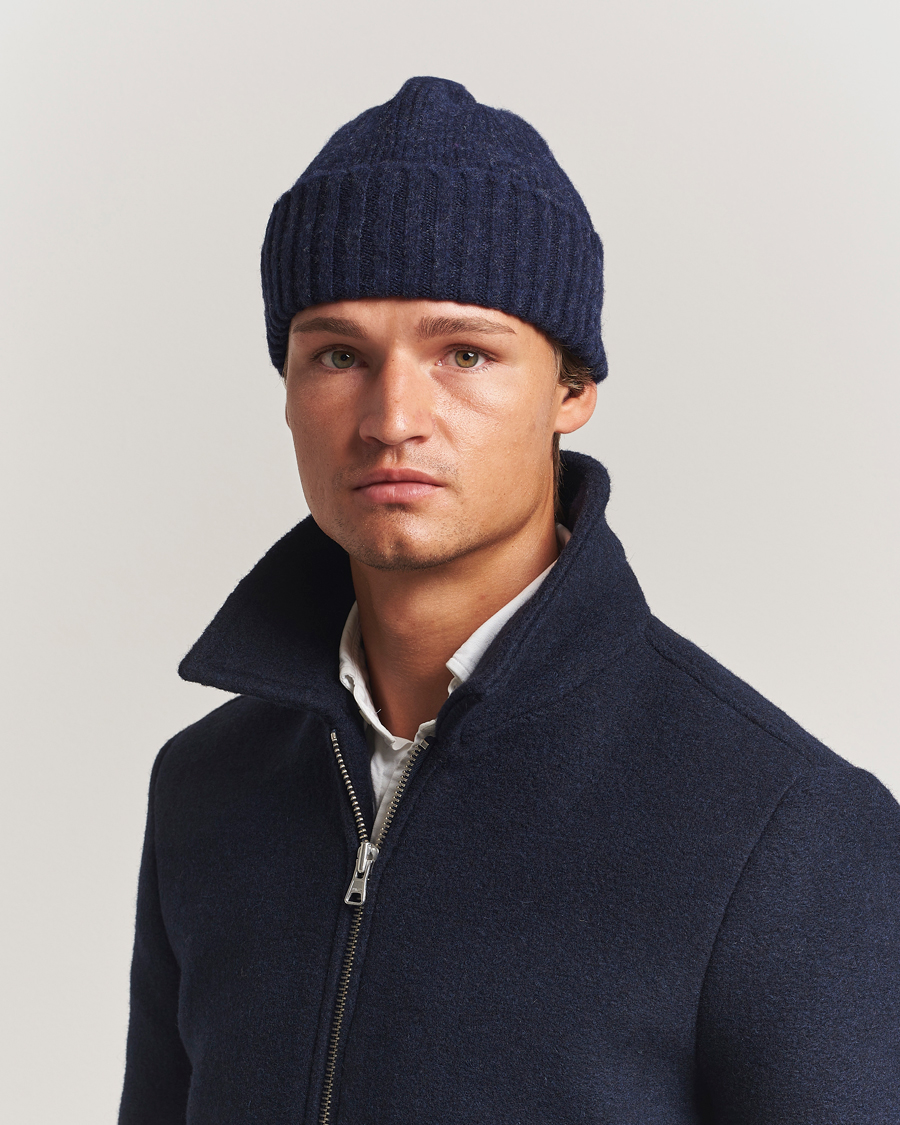 Heren | Mutsen | Robert Mackie | Rona Ribbed Shaggy Lambswool Beanie Blue