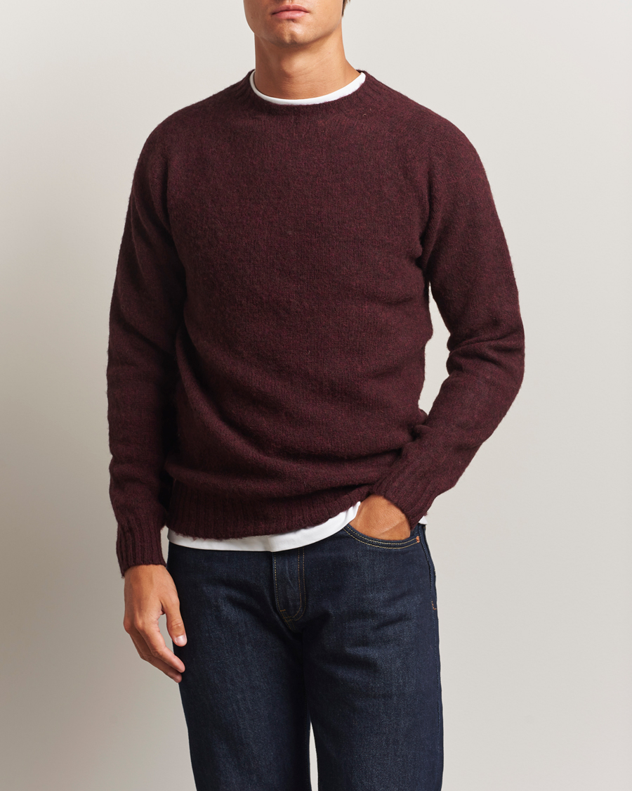 Heren | Truien | Harley Of Scotland | Brushed Supersoft Lambswool Crewneck Beetroot