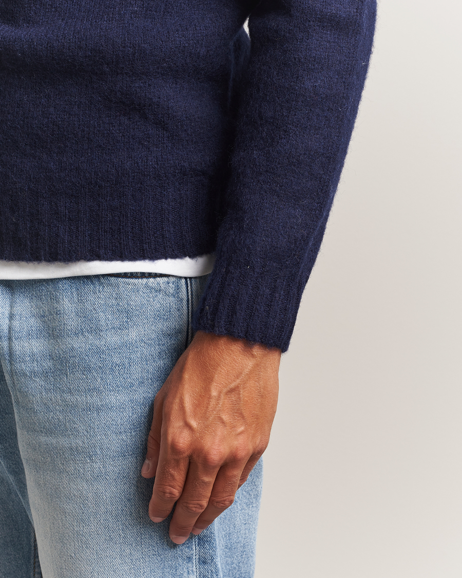 Heren | Truien | Harley Of Scotland | Brushed Supersoft Lambswool Crewneck Navy
