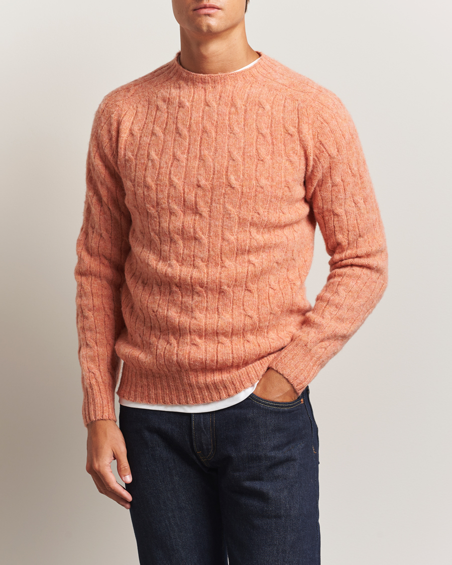 Heren | Truien | Harley Of Scotland | Brushed Supersoft Lambswool Cable Parfait