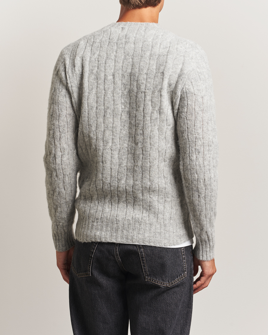 Heren | Truien | Harley Of Scotland | Brushed Supersoft Lambswool Cable Silver