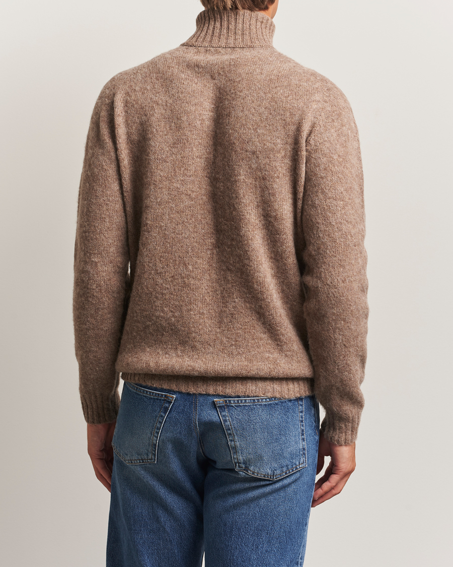 Heren | Truien | Harley Of Scotland | Brushed Supersoft Lambswool Rollneck Tundra