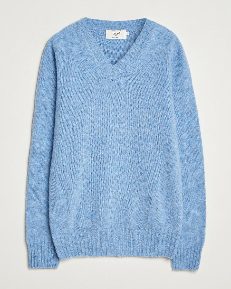 Heren | Truien | Harley Of Scotland for Care of Carl | Harley Of Scotland Brushed Supersoft Lambswool V-Neck Light Blue