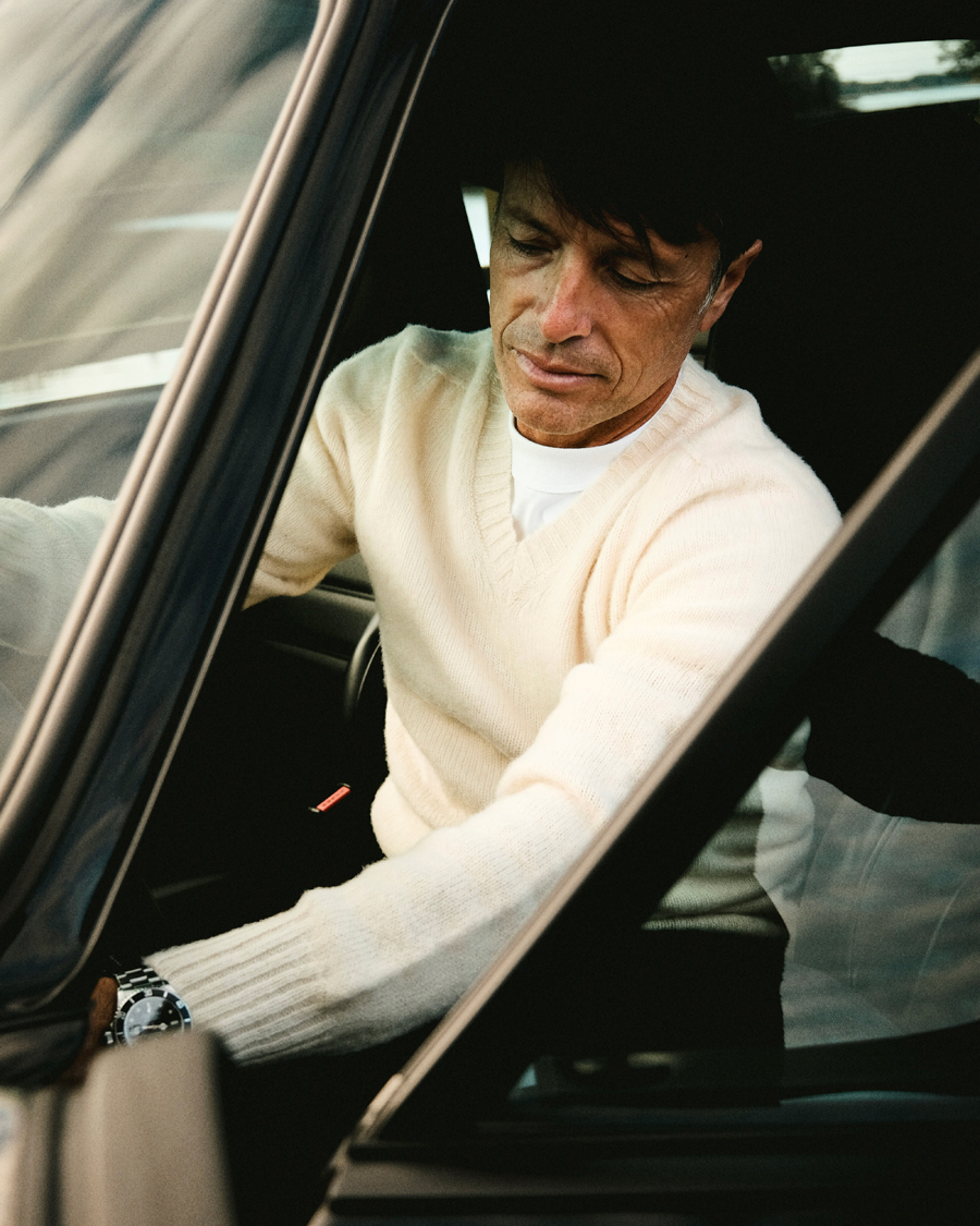 Heren | Truien | Harley Of Scotland for Care of Carl | Brushed Supersoft Lambswool V-Neck Vanilla