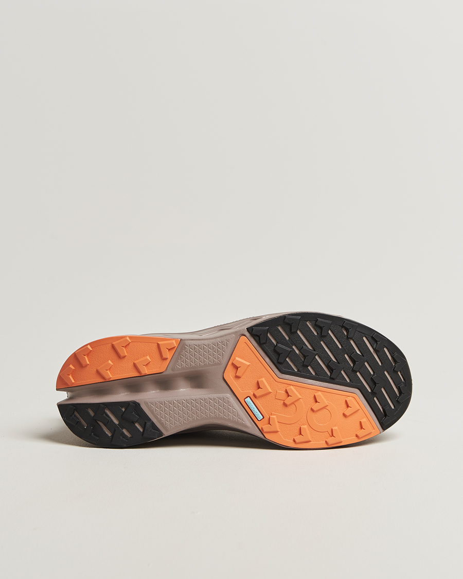 Heren | Hardloopschoenen | On | Cloudsurfer Trail Eclipse/Cinder