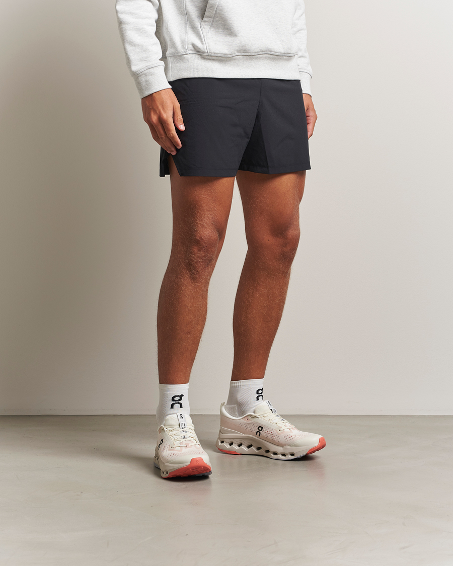 Heren | Hardloopschoenen | On | Cloudsurfer Trail Ivory/Ghost