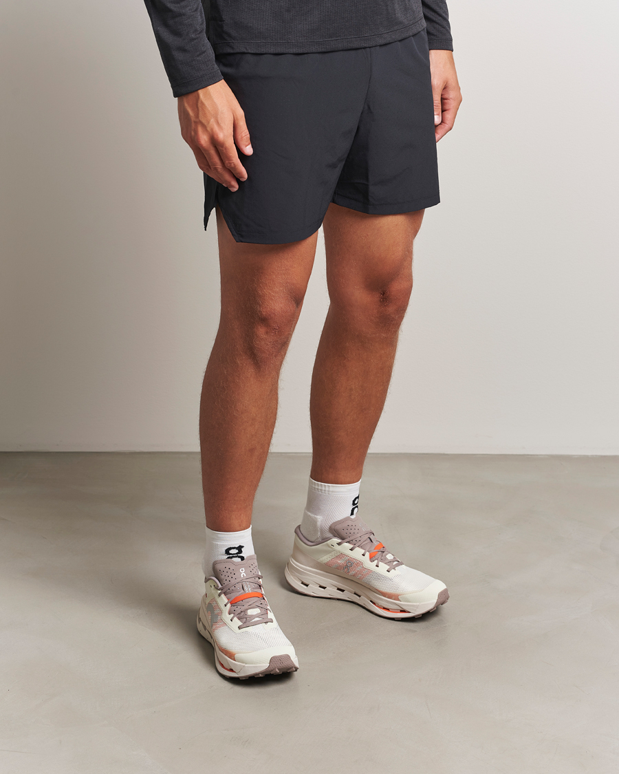 Heren | Hardloopschoenen | On | Cloudultra 3 Cinder/Pearl