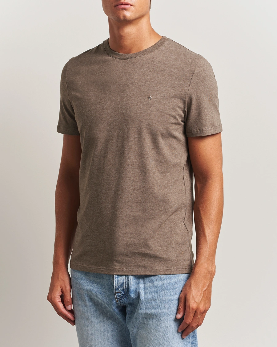 Heren | T-shirts | Morris | James Crew Neck T-Shirt Brown
