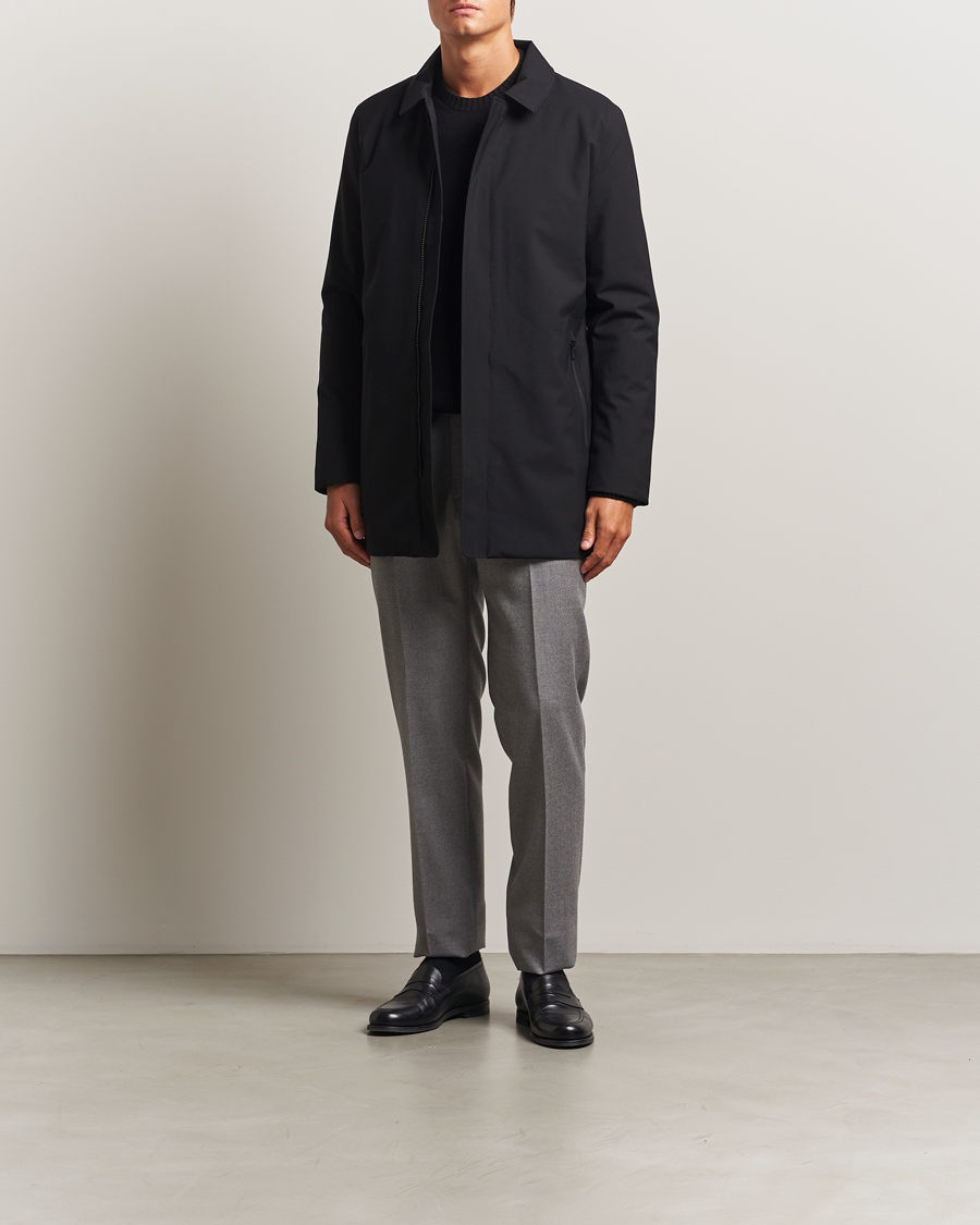 Heren | Jassen | UBR | Regulator Coat Savile Black Wool