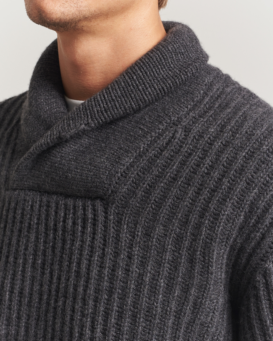 Heren | Truien | Filson | Bristol Shawl Neck Sweater Grey