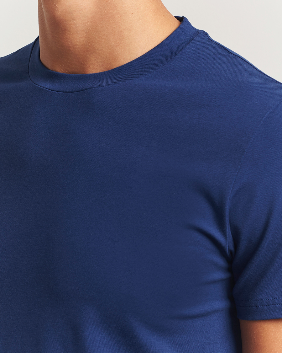 Heren | T-shirts | Filippa K | Soft Lycra T-Shirt Royal Navy