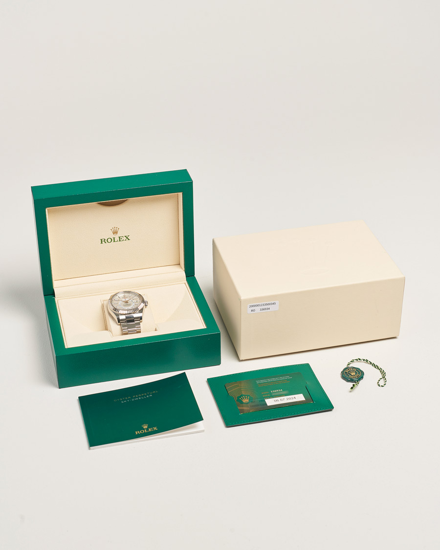 Heren | Rolex Pre-Owned Sky Dweller | Rolex Pre-Owned | Sky Dweller