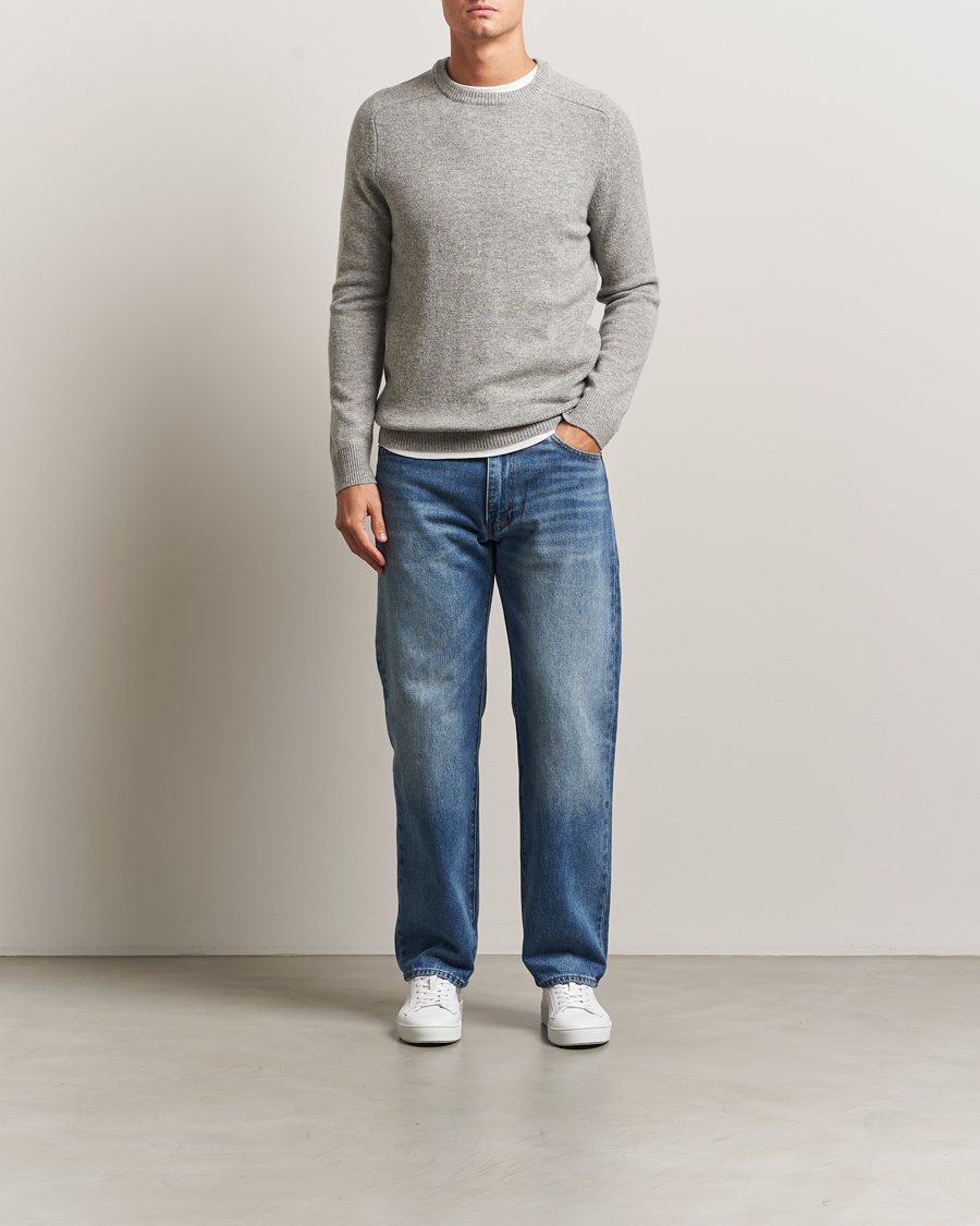 Heren | Truien | A Day's March | Brodick Lambswool Sweater Grey Melange