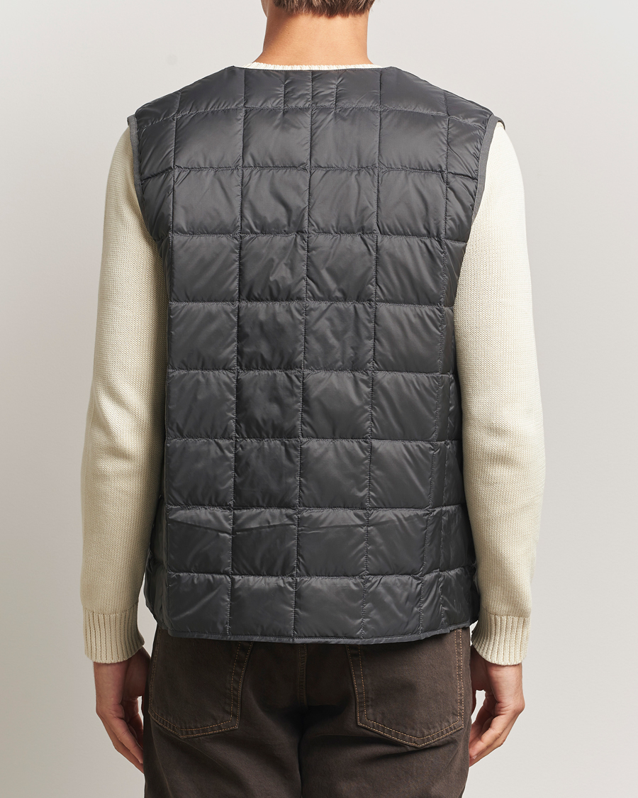 Heren | Gilets | TAION | V-Neck Lightweight Down Vest Dark Grey