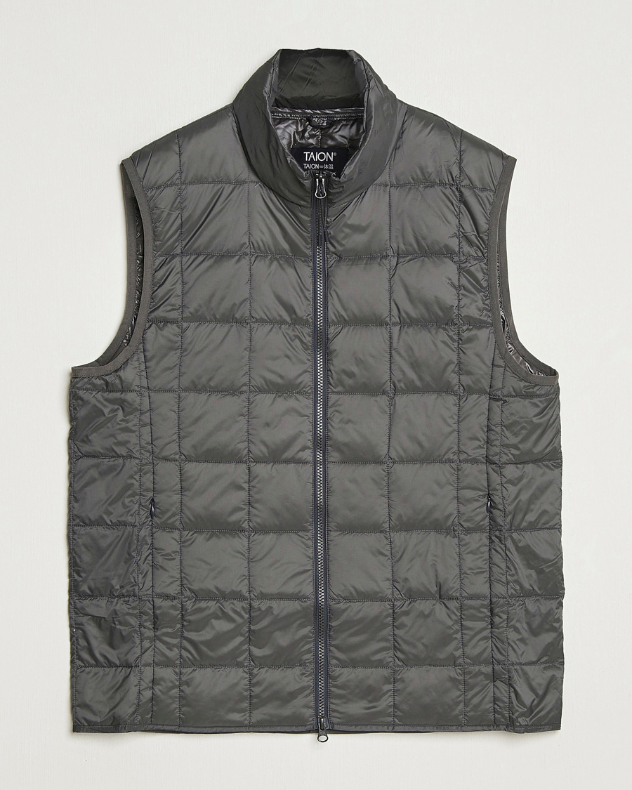 Heren | Gilets | TAION | High Neck Full Zip Lightweight Down Vest Dark Grey