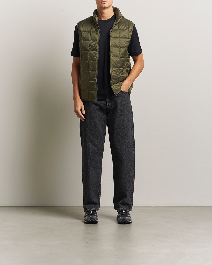 Heren | Gilets | TAION | High Neck Full Zip Lightweight Down Vest Dark Olive