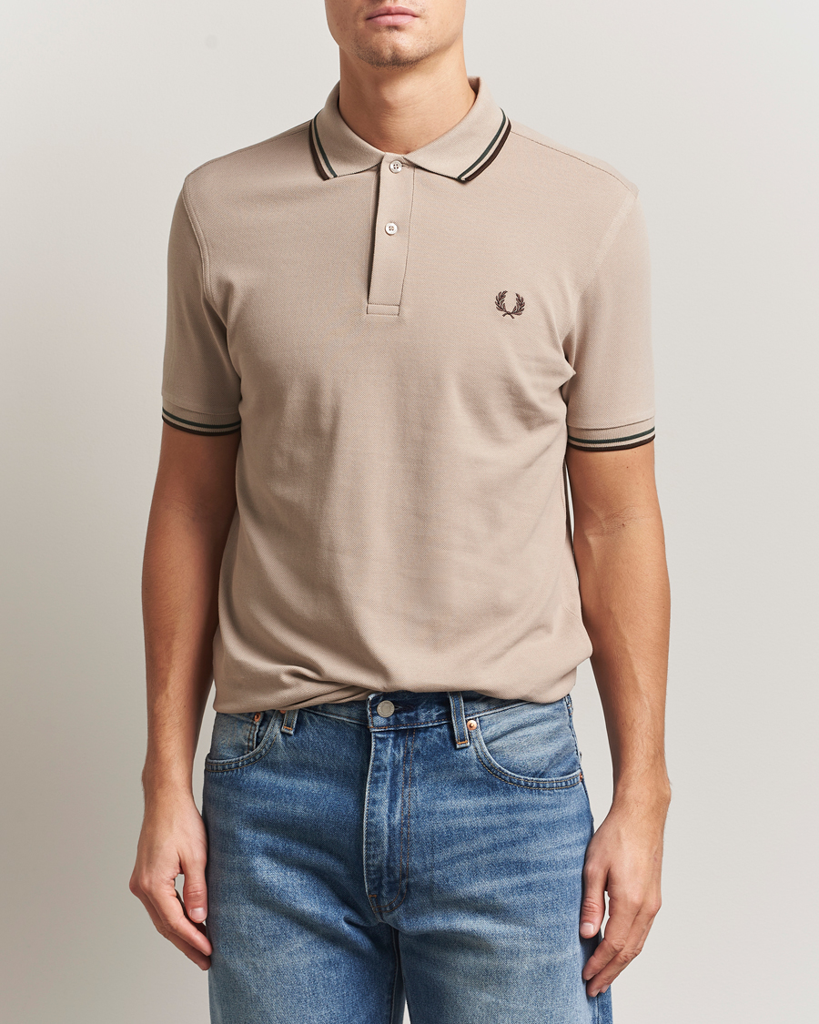 Heren | Polo's | Fred Perry | Twin Tipped Shirt Warm Oat