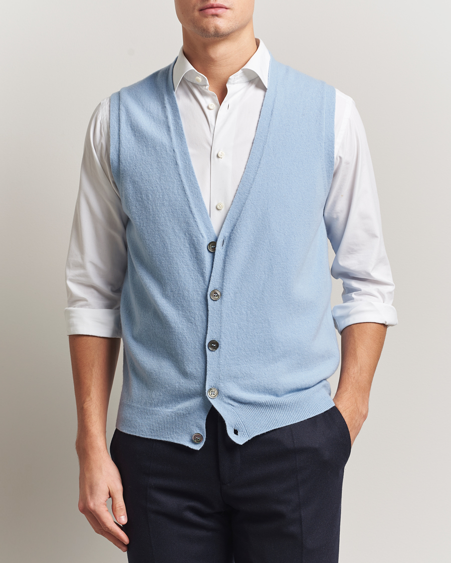 Heren | Truien | Oscar Jacobson | Guiseppe Buttoned Vest Light Blue