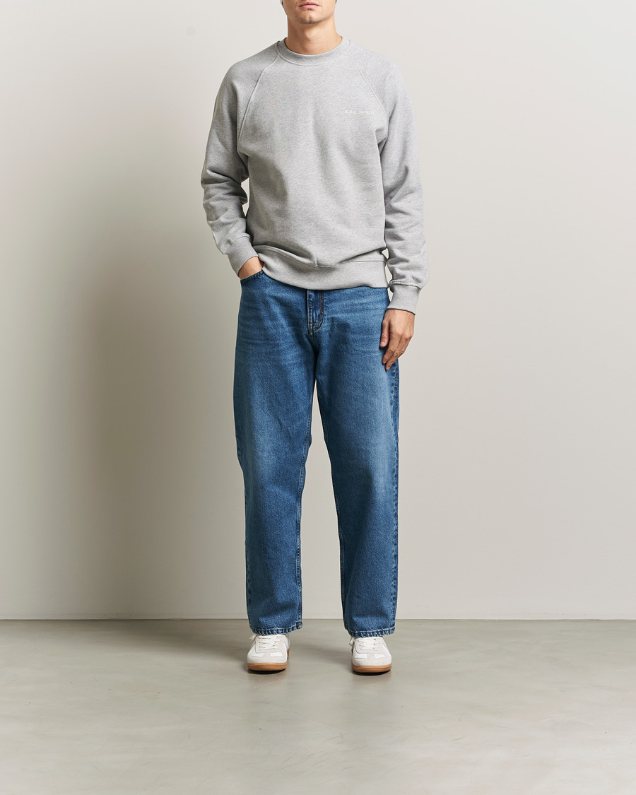 Heren | Truien | Nudie Jeans | Palle Logo Crew Neck Sweatshirt Grey Melange