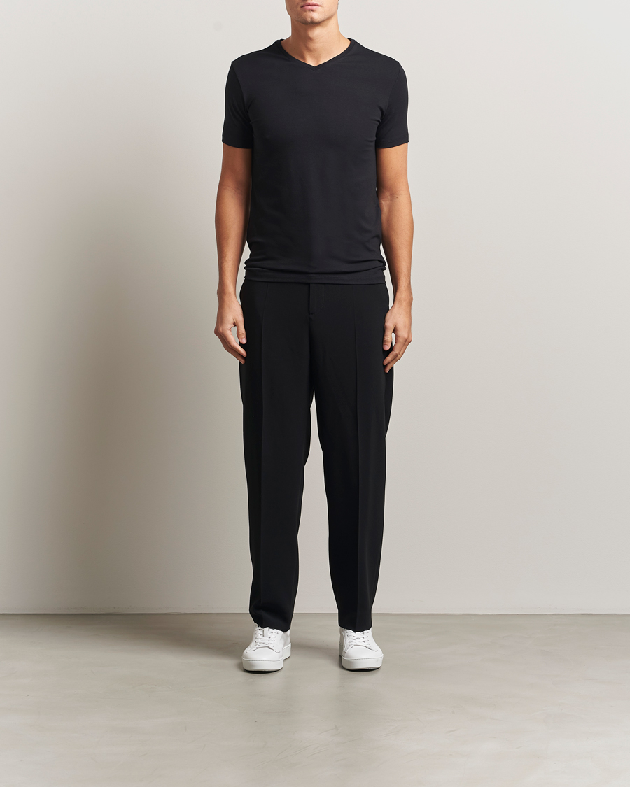 Heren | T-shirts | Falke | 2-Pack Cotton V-Neck T-Shirt Black