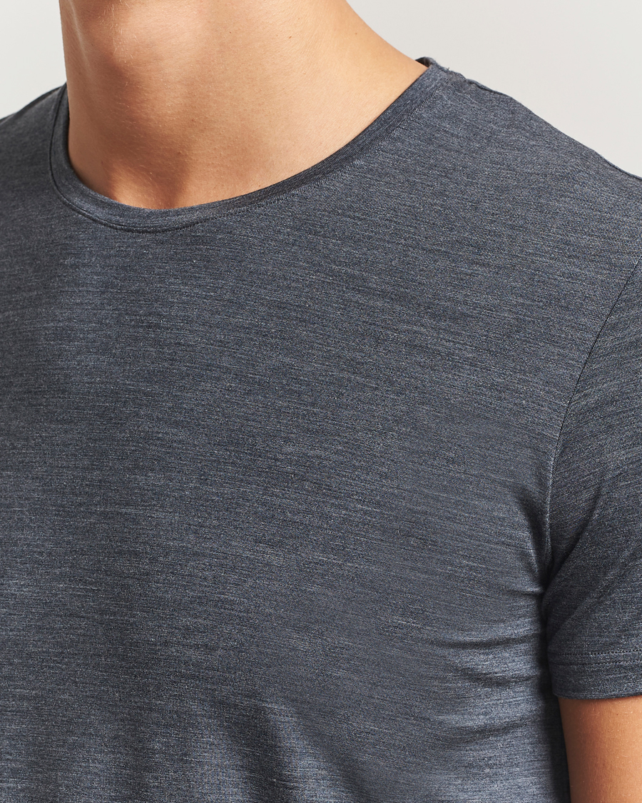 Heren | T-shirts | Falke | Clima Wool Crew Neck T-Shirt Dark Grey Heather
