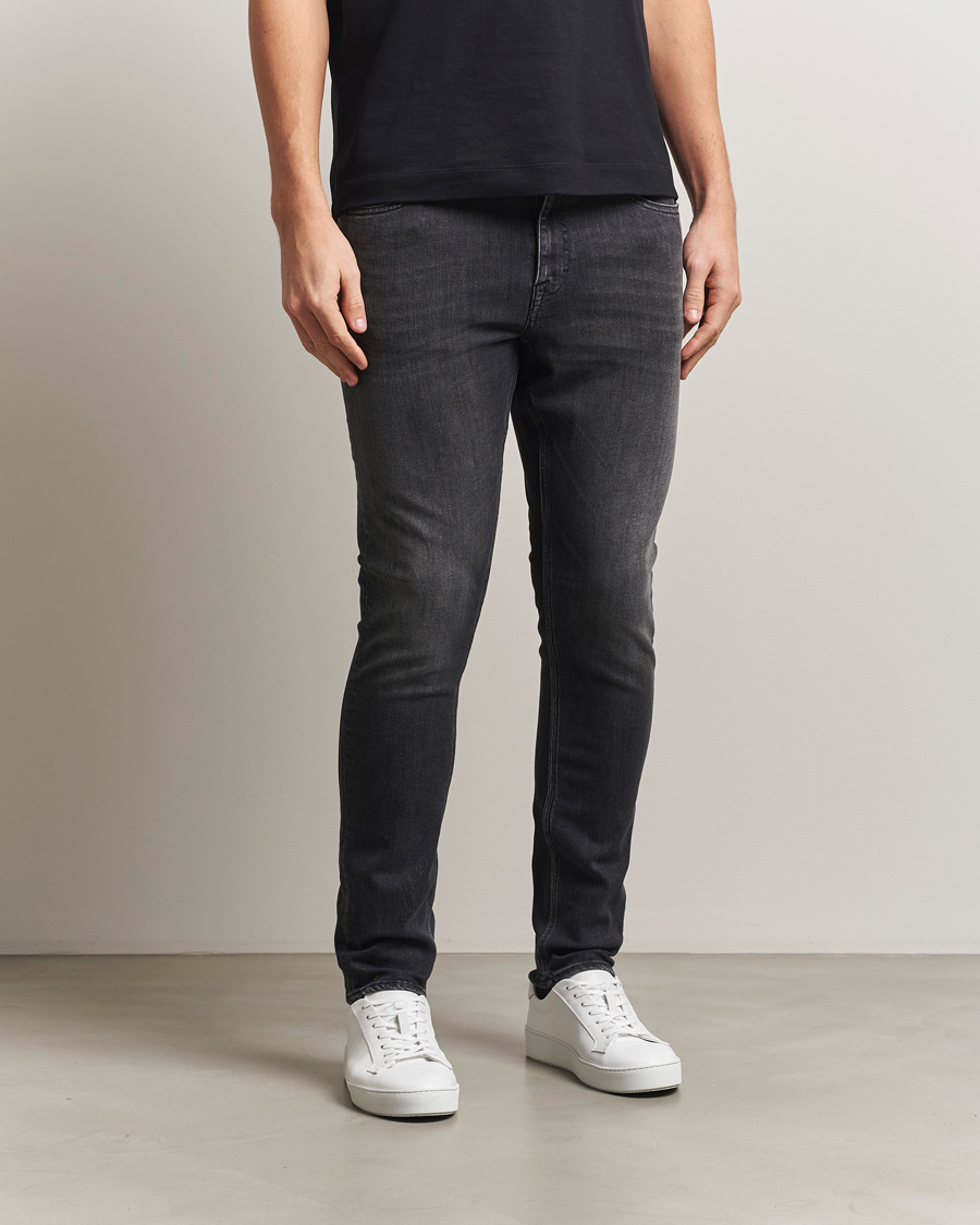 Heren | Broeken | Tiger of Sweden | Evolve Jeans Washed Black