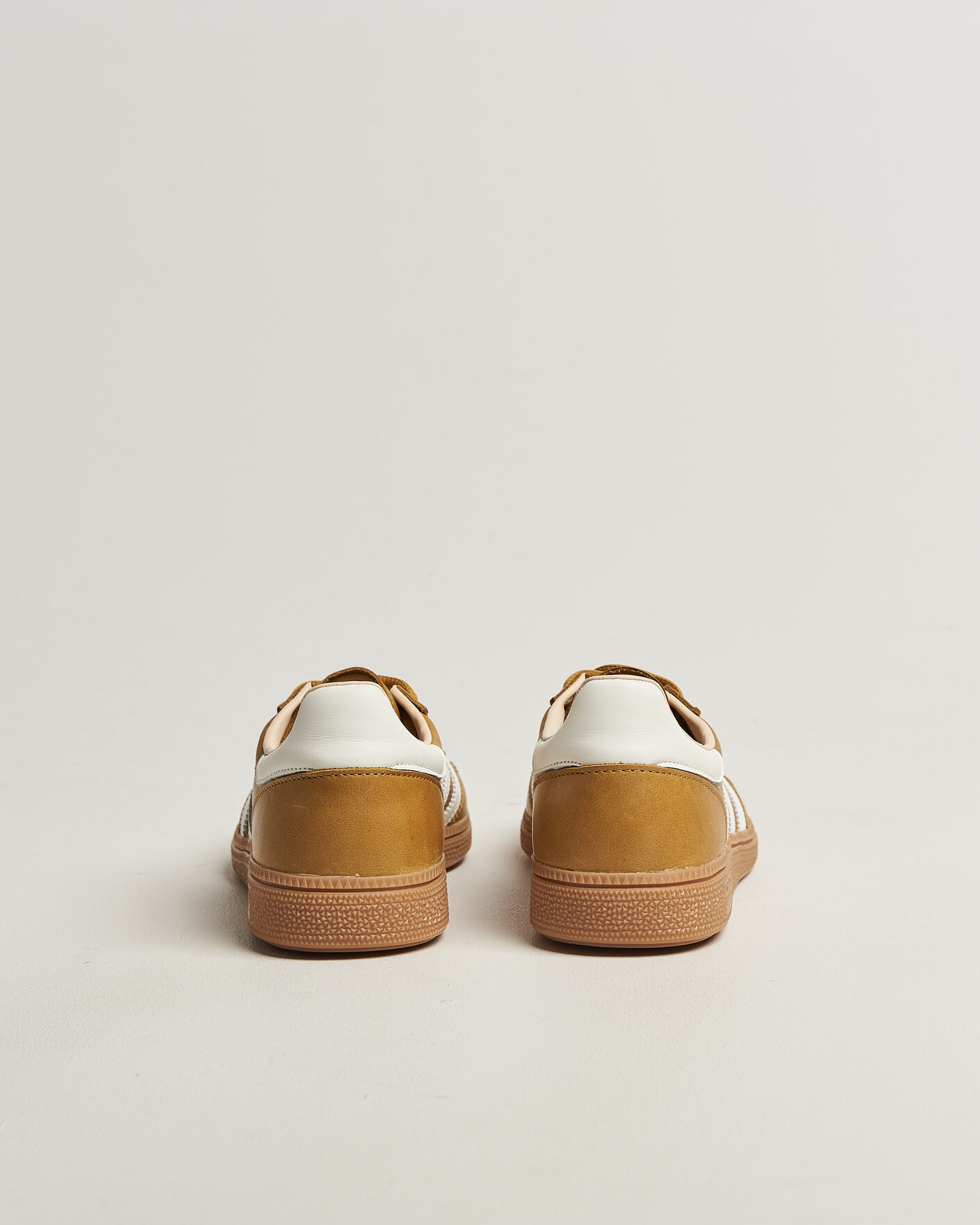 Heren | Sneakers | adidas Originals | Handball Spezial Sneaker Gold Brown/White