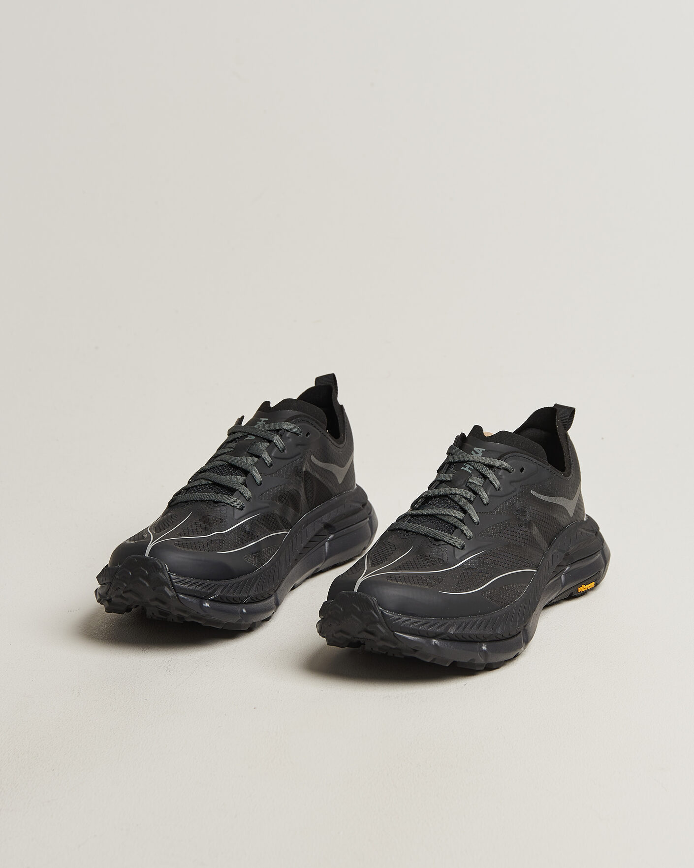 Heren | Hardloopschoenen | Hoka | Mafate Speed 4 Lite Black/Outer Orbit