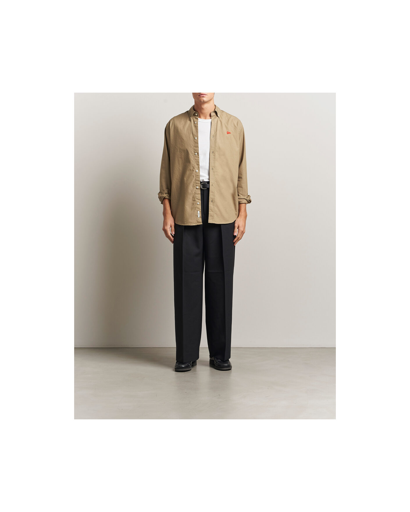 Heren | Overhemden | Forét | Flag Regular Fit Oxford Shirt Khaki