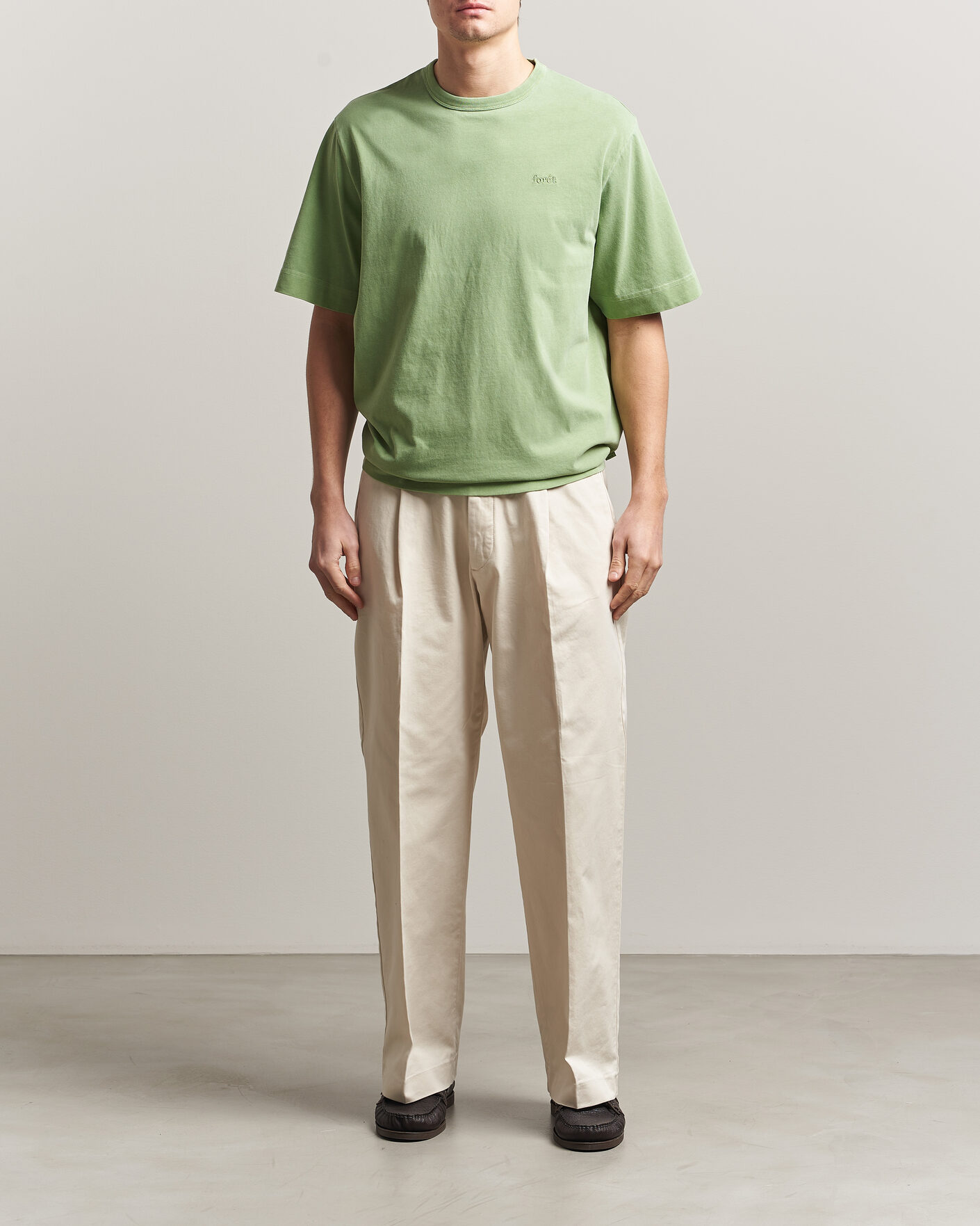 Heren | T-shirts | Forét | Park Loose Fit T-Shirt Vibrant Moss