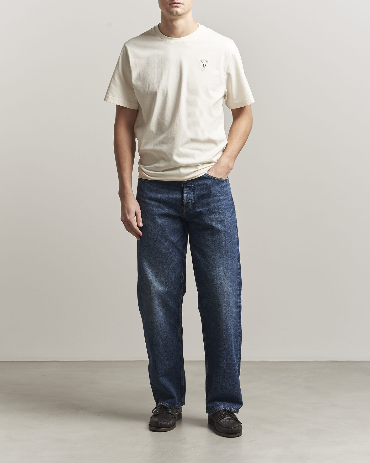 Heren | T-shirts | Forét | Posy T-Shirt Cloud