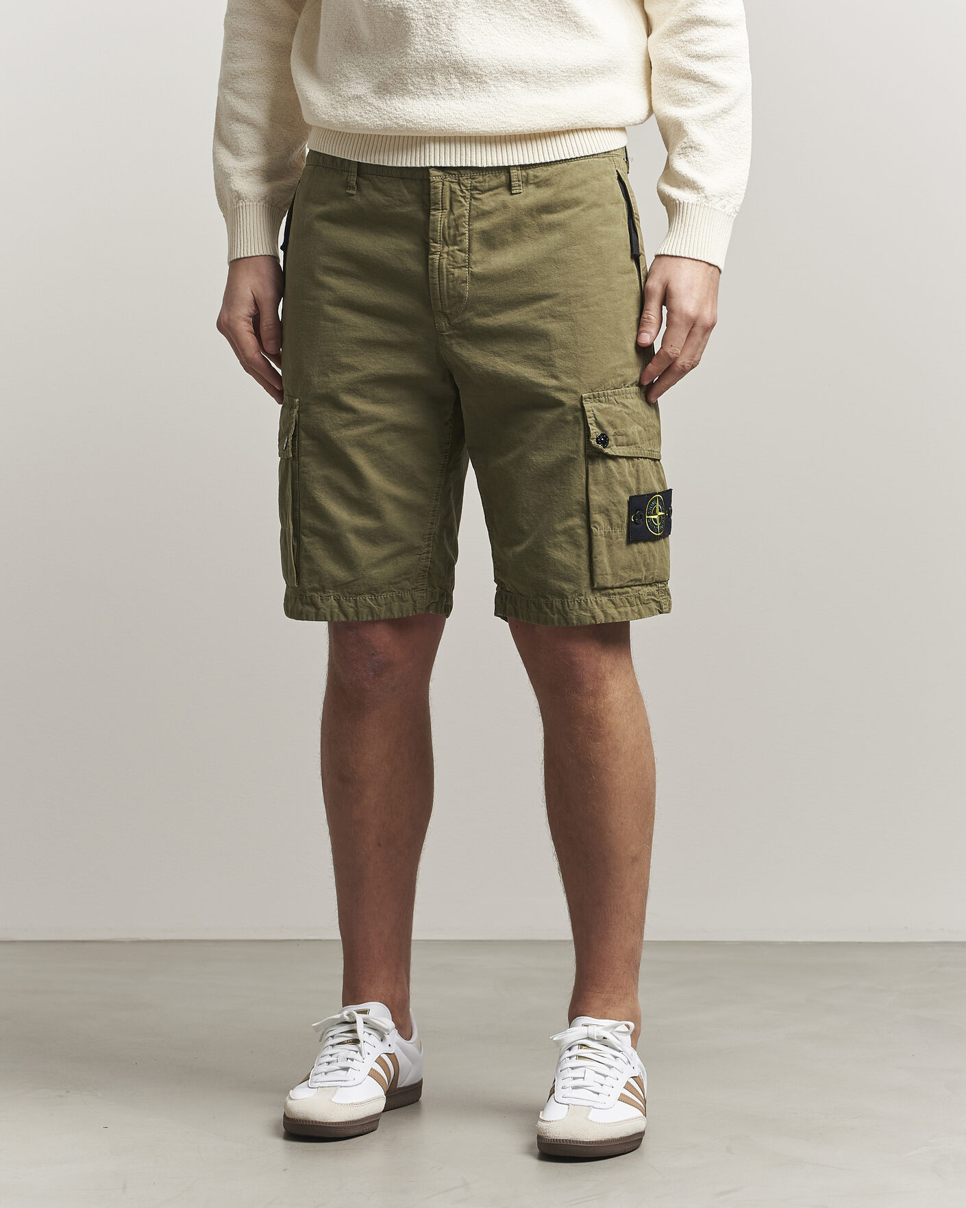 Heren | Korte broek | Stone Island | Brushed Cotton Canvas Cargo Shorts Military Green