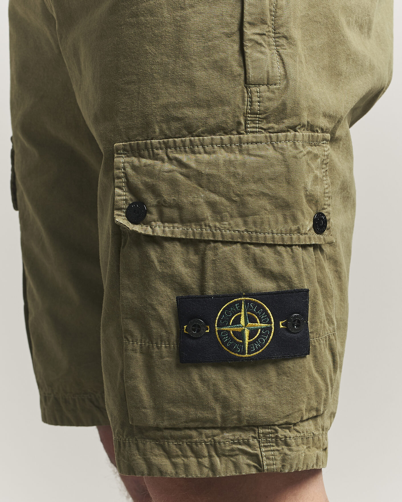 Heren | Korte broek | Stone Island | Brushed Cotton Canvas Cargo Shorts Military Green