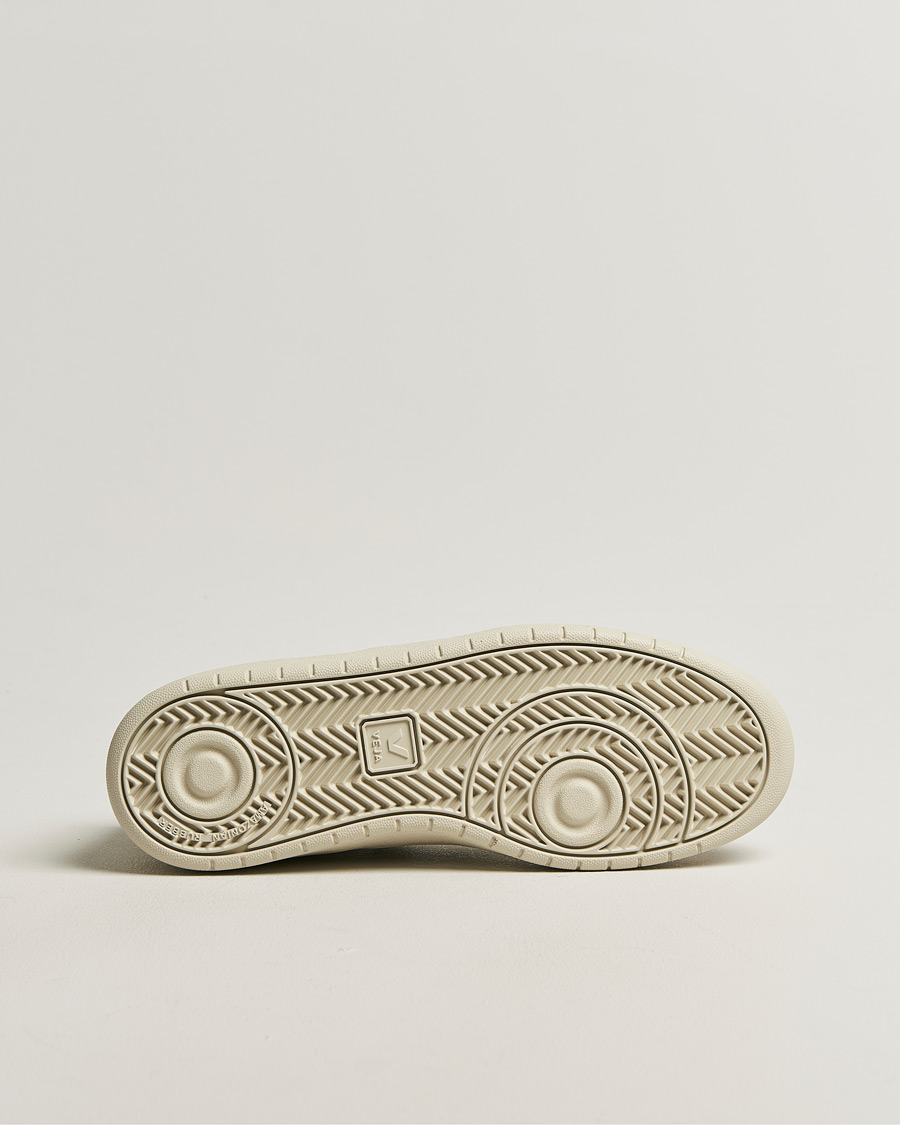 Heren | Sneakers | Veja | V-90 Sneaker White/Taupe