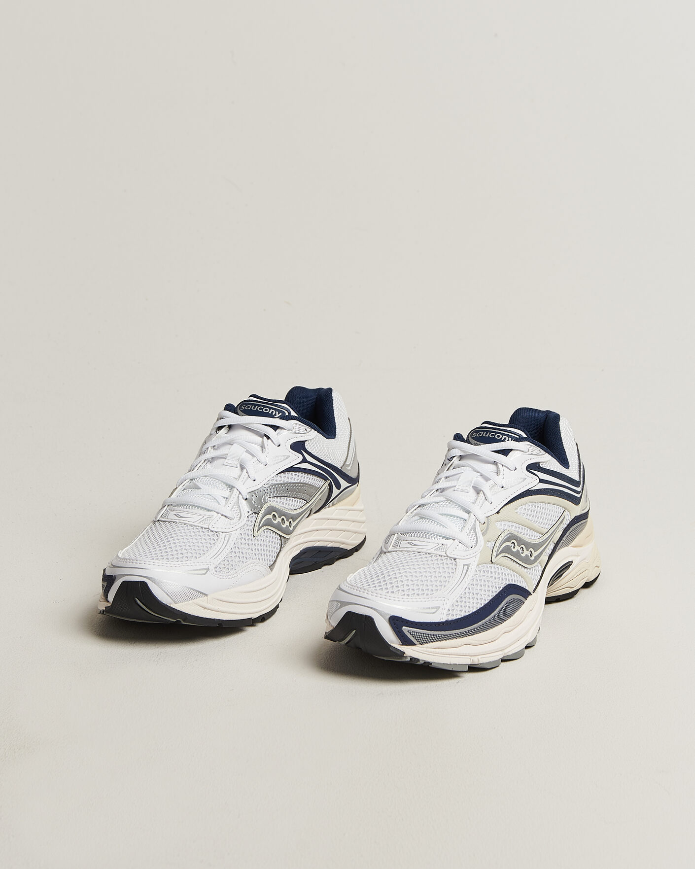 Heren | Sneakers | Saucony | Progrid Omni 9 Running Sneaker White/Navy