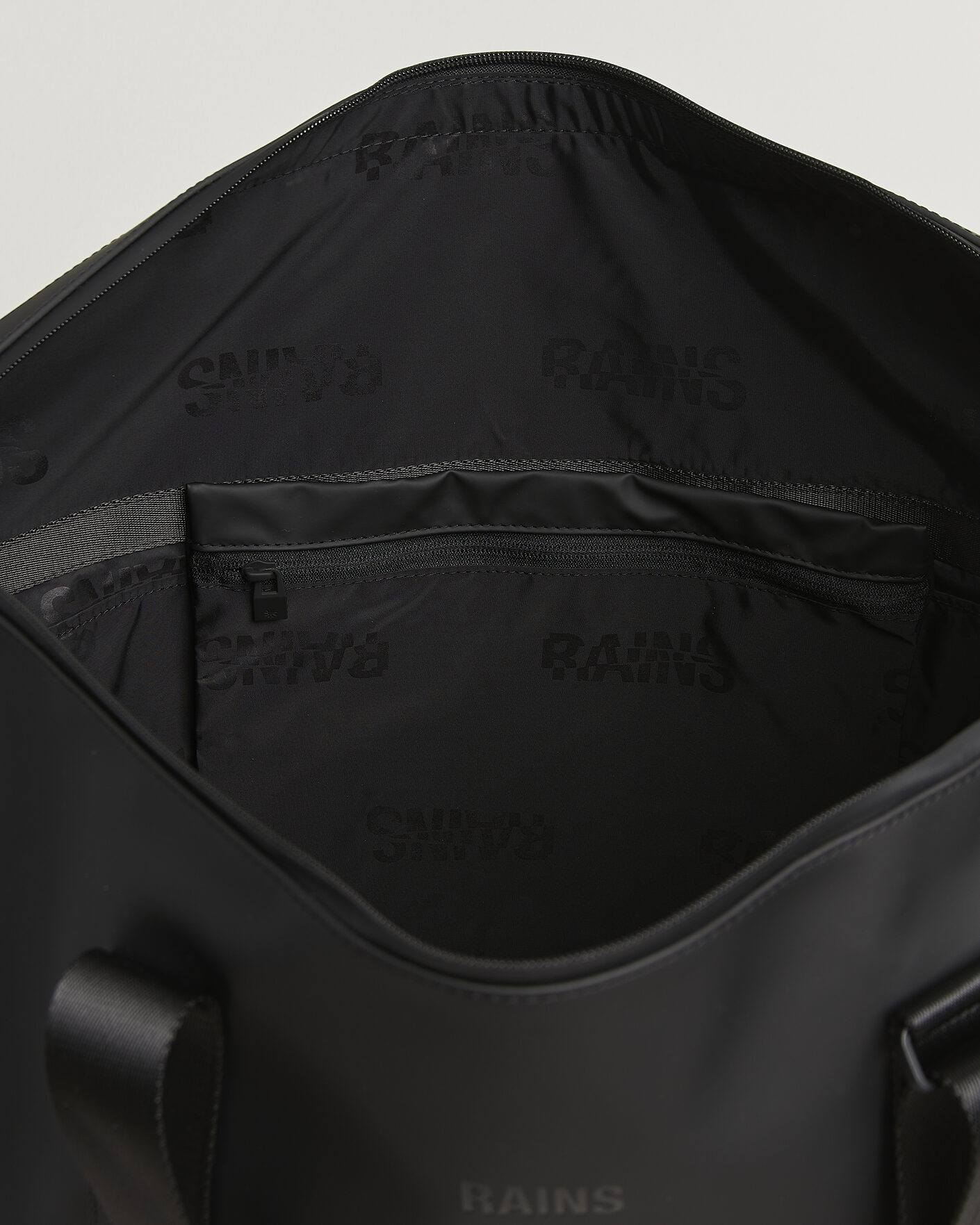 Heren | Tassen | RAINS | OTG Weekendbag Black