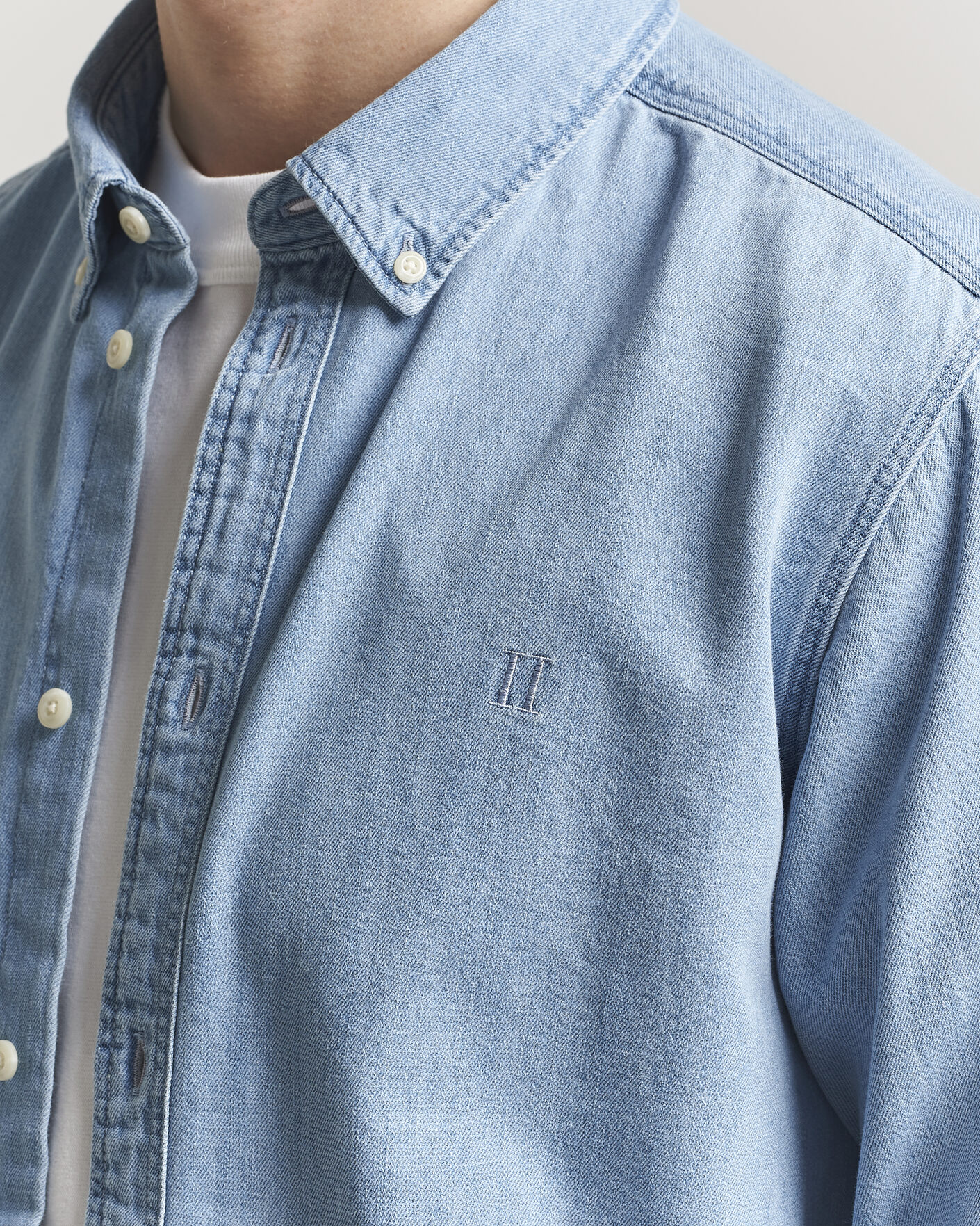 Heren | Overhemden | LES DEUX | Konrad Denim Shirt Light Indigo Wash