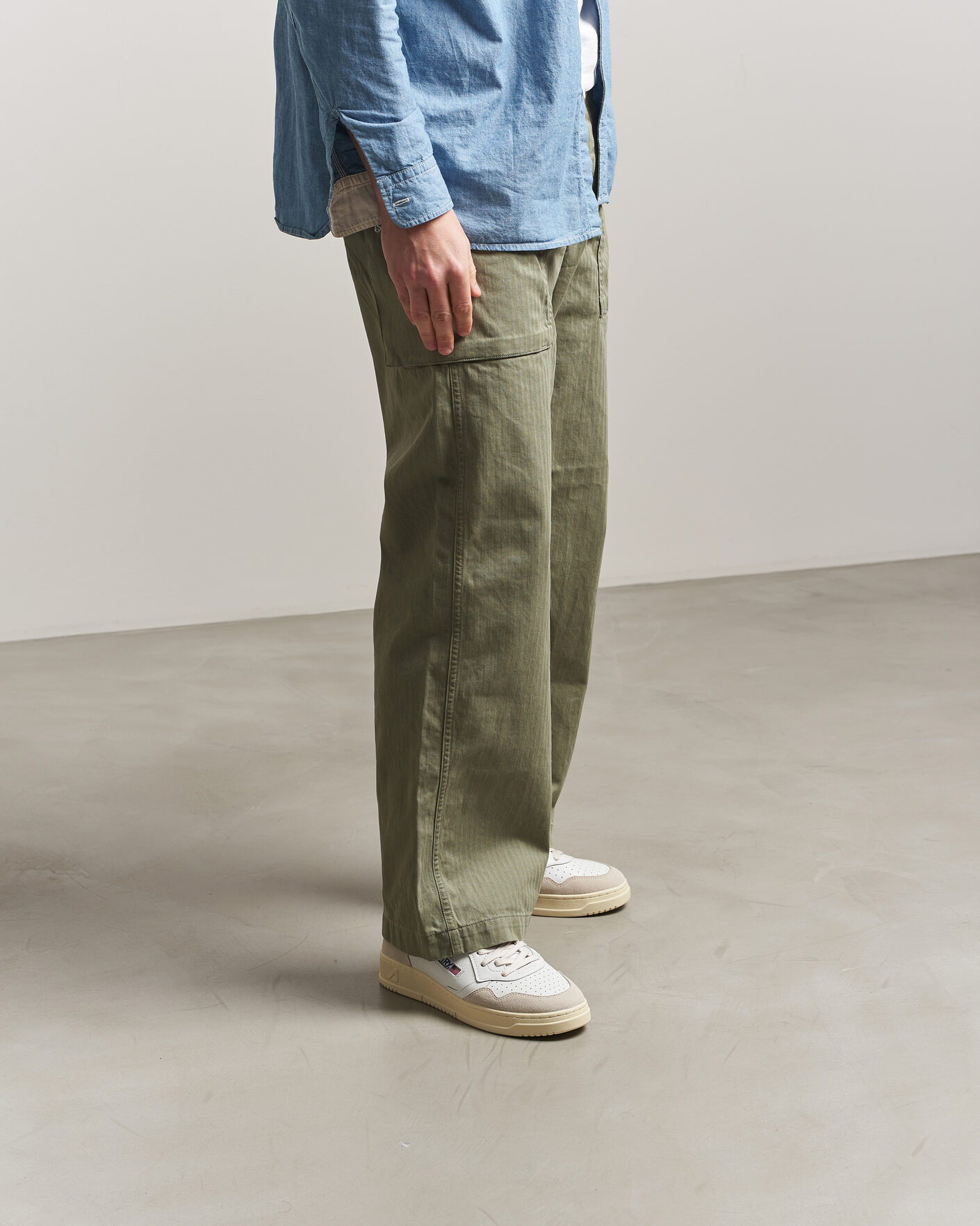 Heren | Sneakers | Autry | Medalist Low Leather/Suede Sneaker White/Teak