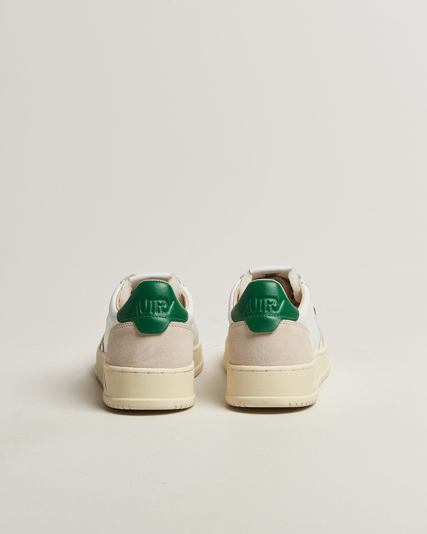 Heren | Sneakers | Autry | Medalist Low Leather/Suede Sneaker White/Amazon