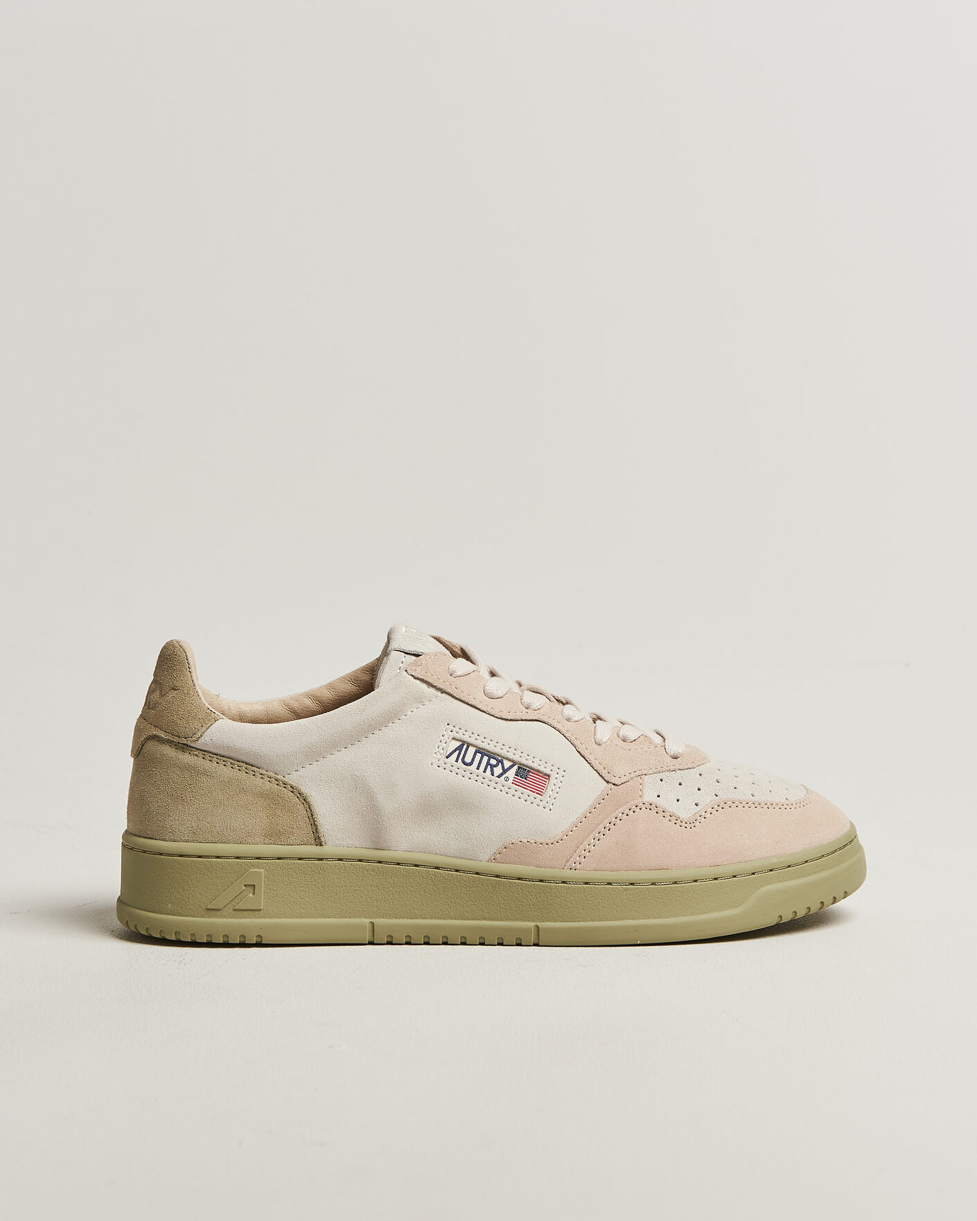 Heren | Sneakers | Autry | Medalist Low Suede Mix Sneaker Green/White/Sand