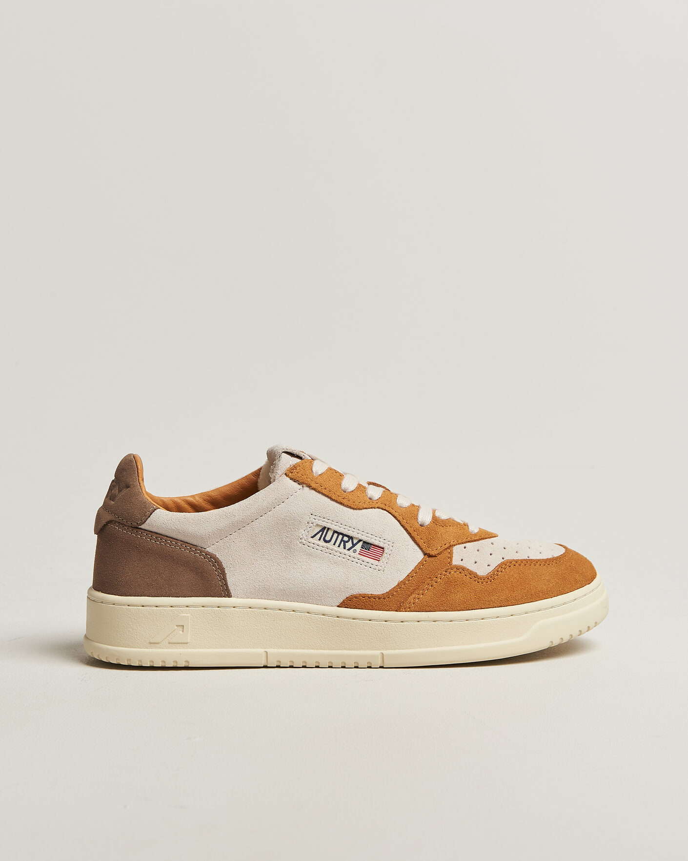Heren | Sneakers | Autry | Medalist Low Suede Mix Sneaker Antilop/White/Brown