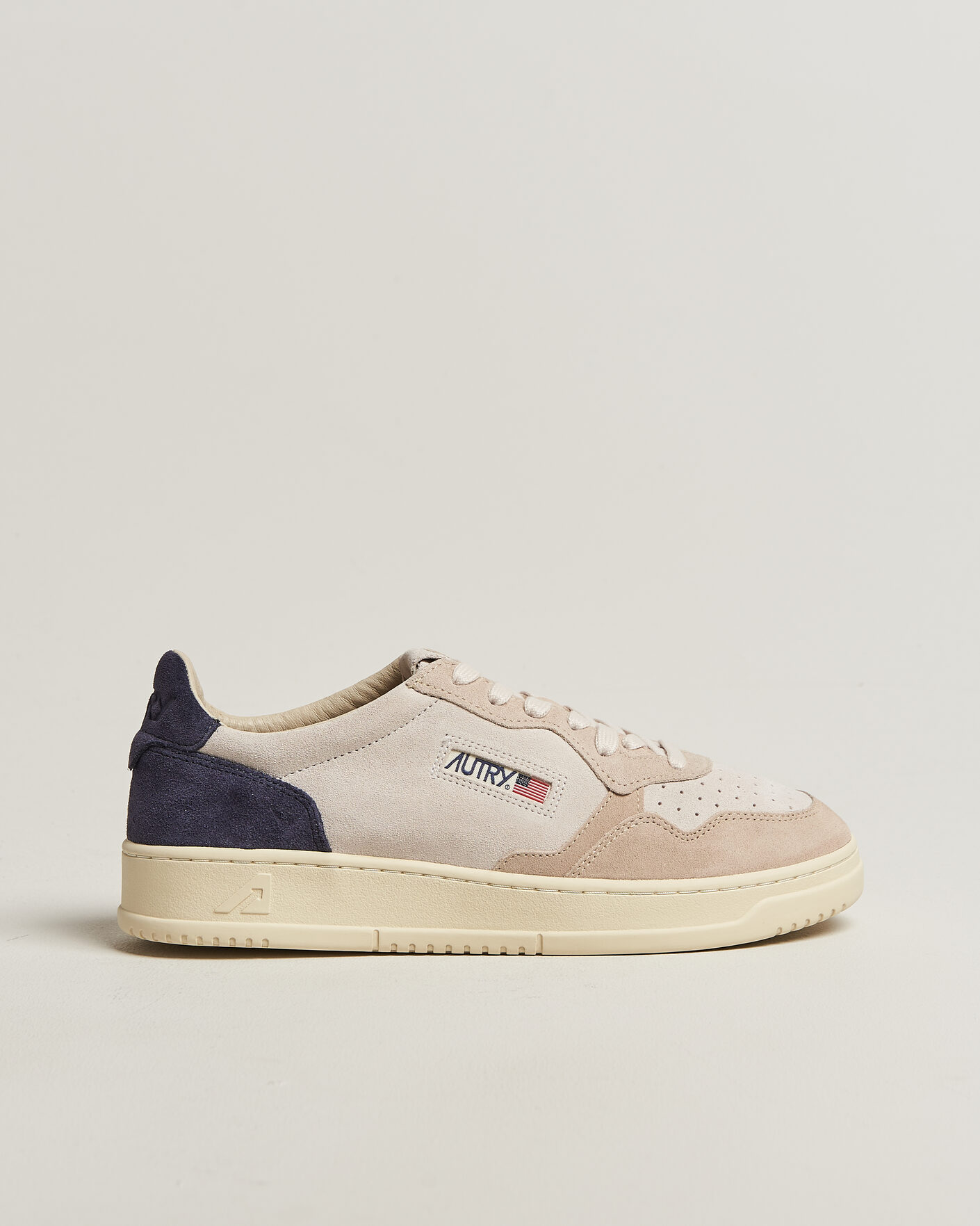 Heren | Sneakers | Autry | Medalist Low Suede Mix Sneaker Blue/White/Sand