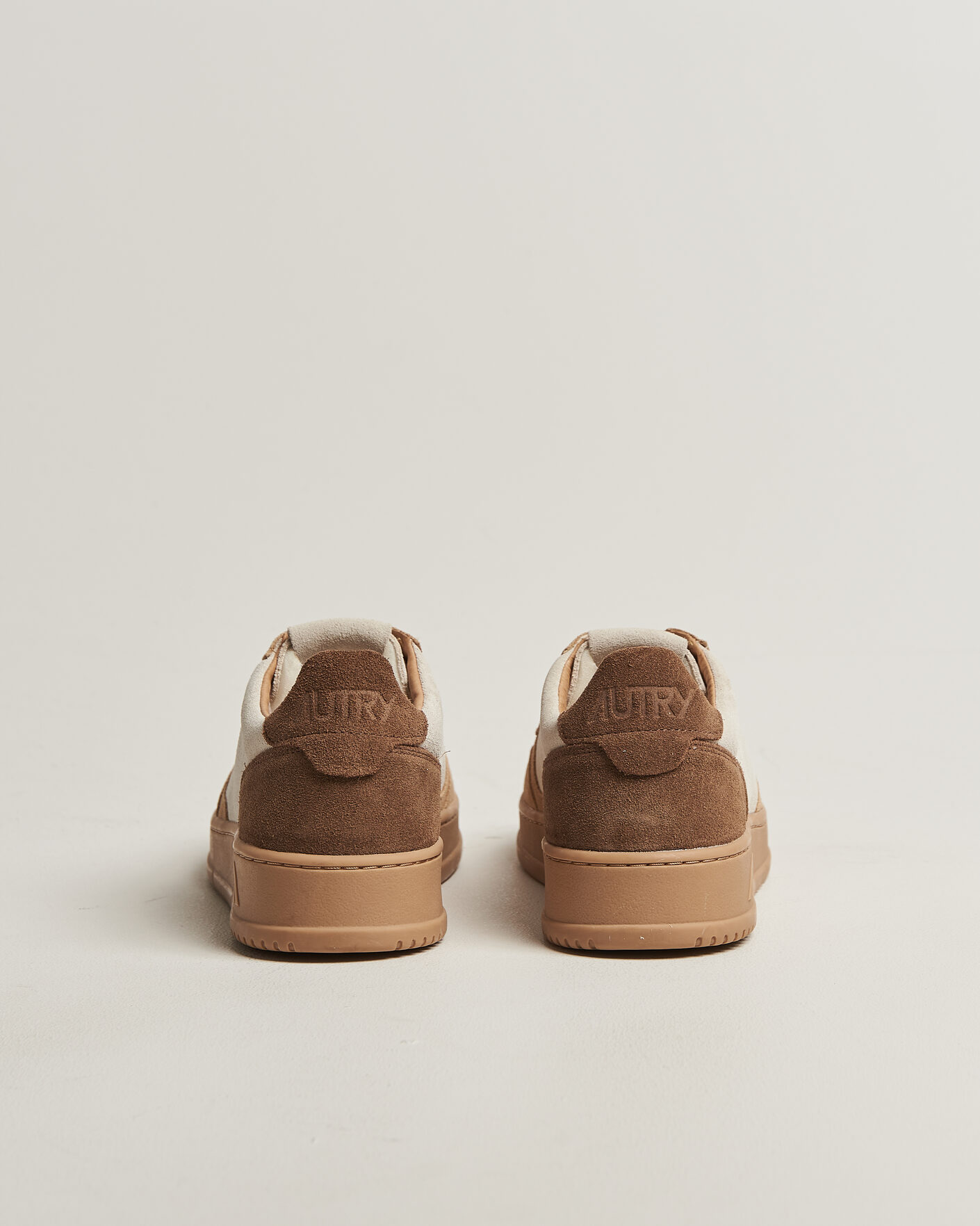 Heren | Sneakers | Autry | Medalist Low Suede Mix Sneaker Tundra/Egg/Peanut